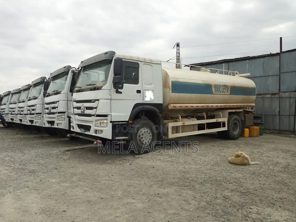 Sino Shower Truck 2024 Model ( 70/30%Bank )