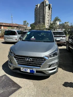 Hyundai Tucson Sport FWD 2020 Gray