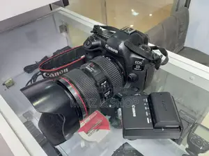 Canon Mark Iv Camera