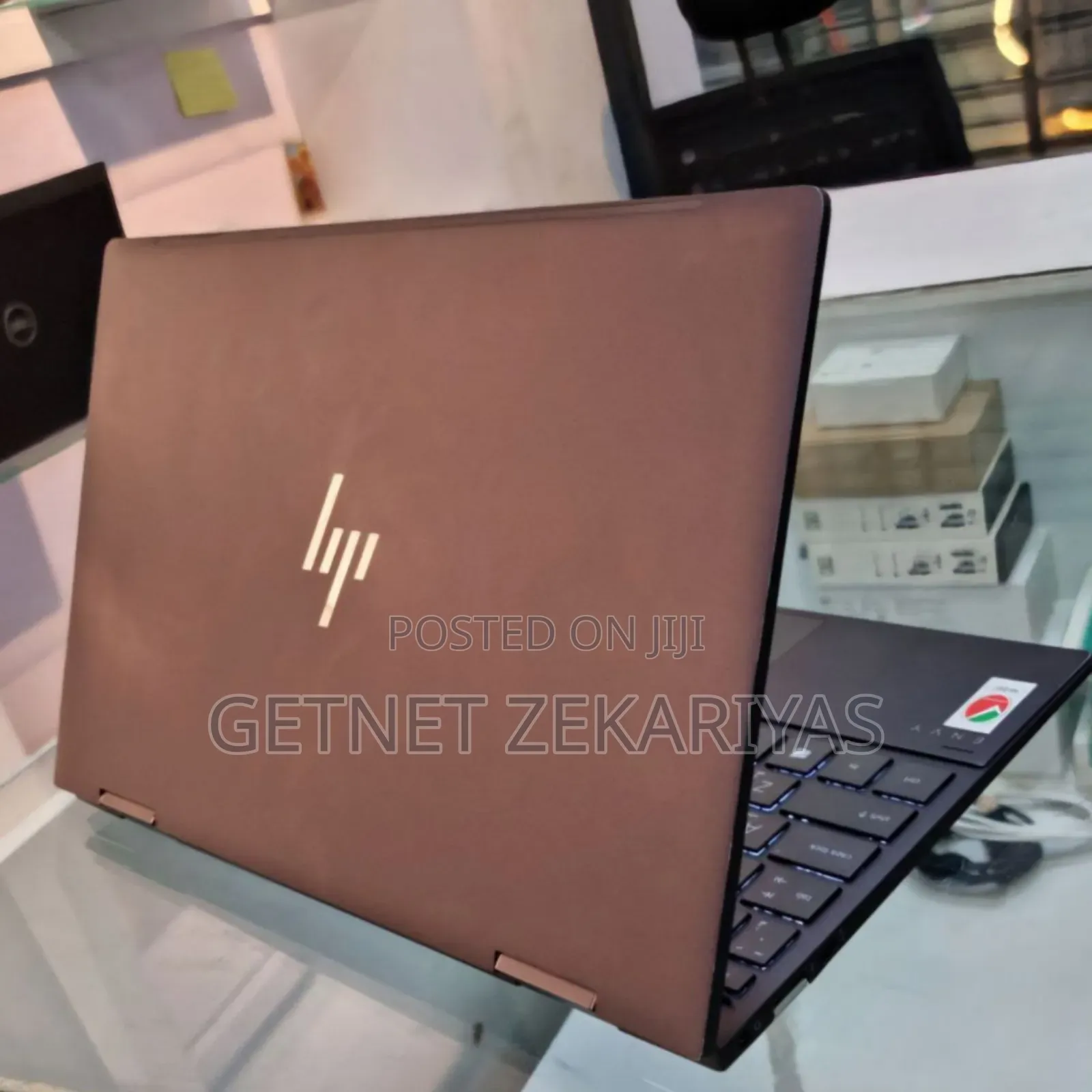 New Laptop HP Envy X360 8GB Intel Core I7 SSD 1T
