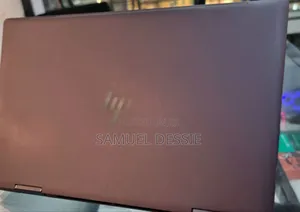 New Laptop HP Envy X360 8GB Intel Core I7 SSD 1T