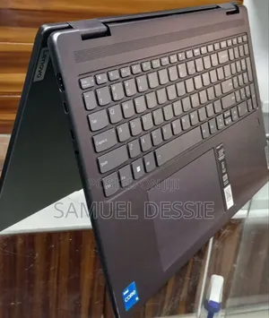 New Laptop Lenovo Yoga 7i 8GB Intel Core I5 SSD 512GB