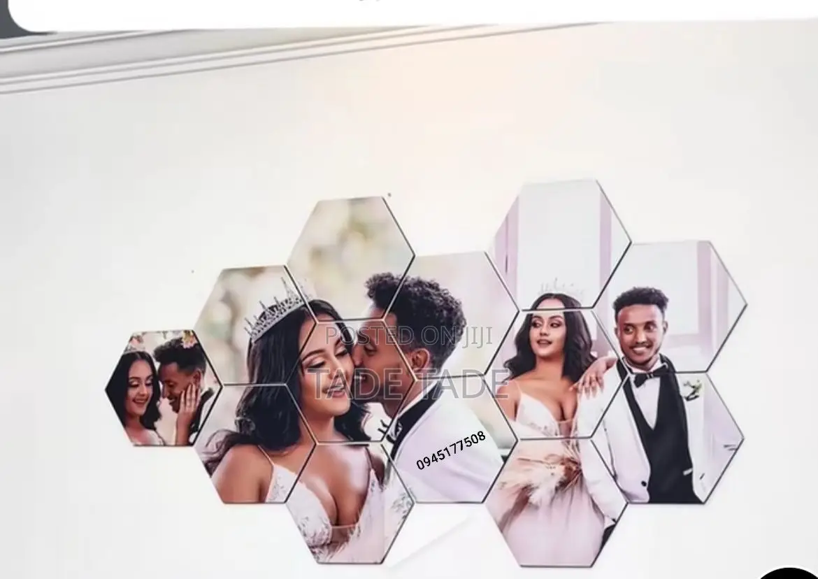 ፍቅር Wall Arts