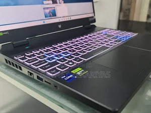 New Laptop Acer Predator Helios 300 16GB Intel Core I9 SSD 1T