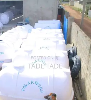 Polar Fiber Water Tanker Roto