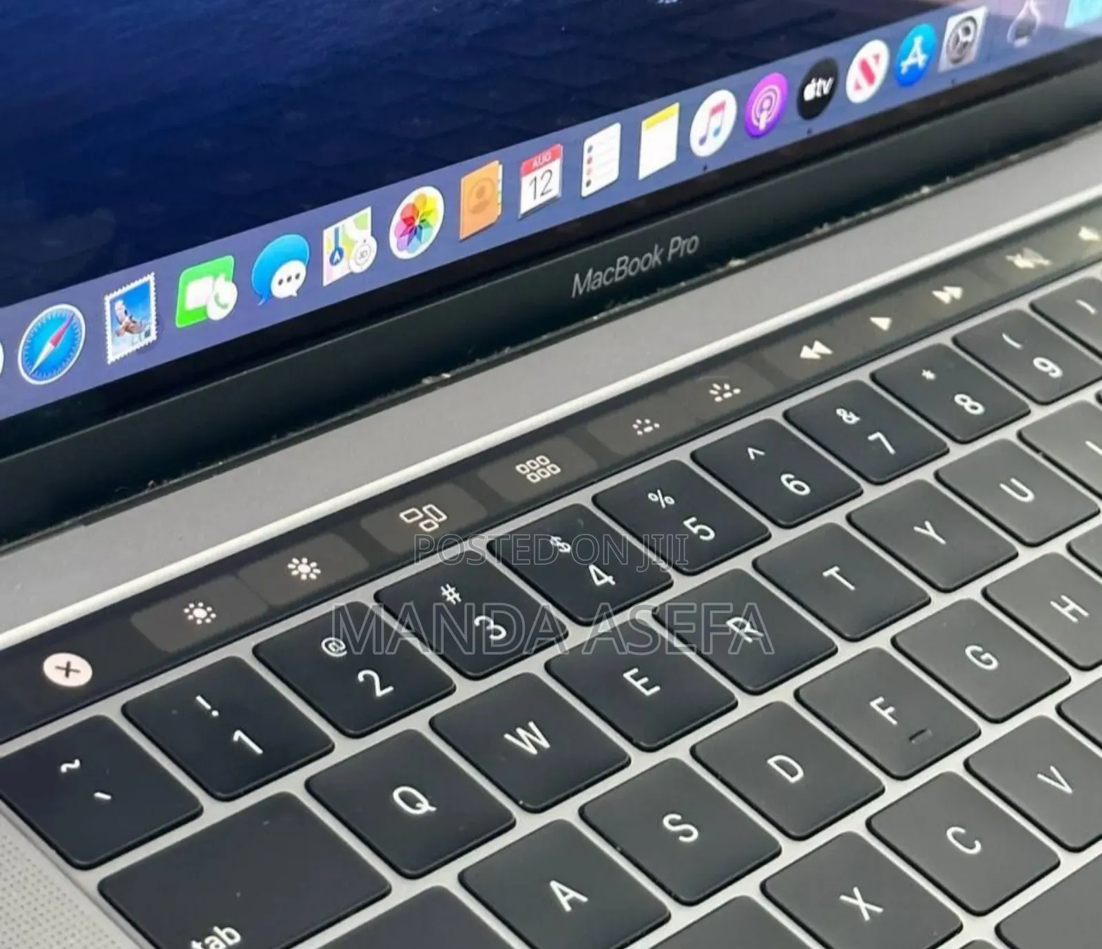New Laptop Apple MacBook Pro 2019 8GB Intel Core I5 SSD 128GB