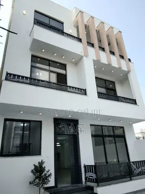 Furnished 7bdrm House in አያት በጥራት የተሰራ 225 ካሬ, Bole for sale