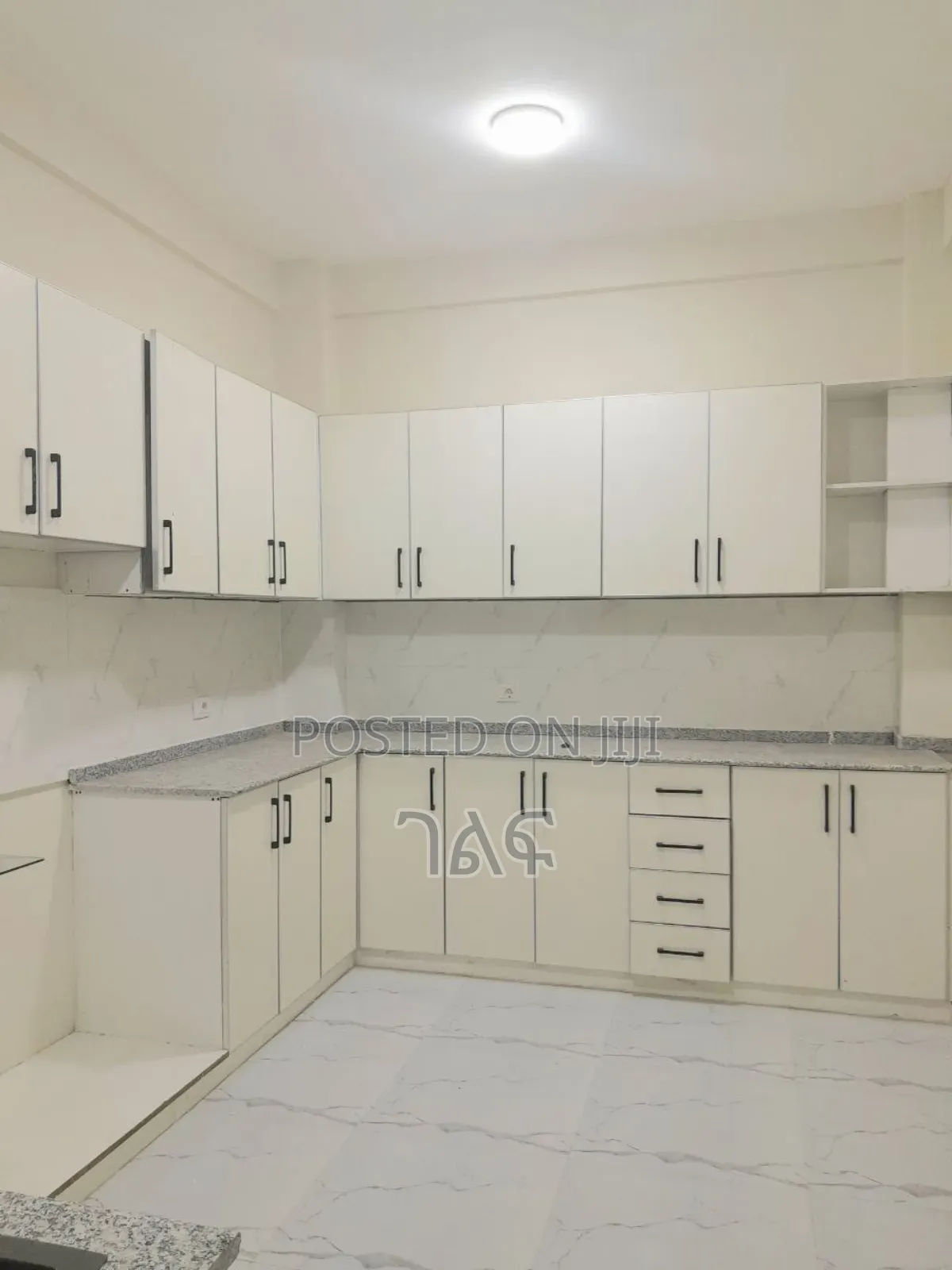 Furnished 7bdrm House in አያት በጥራት የተሰራ 225 ካሬ, Bole for sale