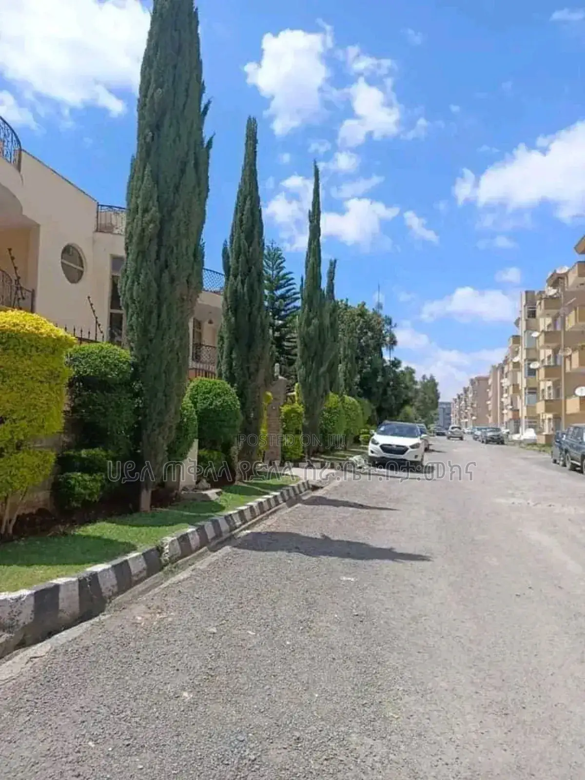 Furnished 7bdrm Townhouse/Terrace in Sunshine Real State, Yeka for sale