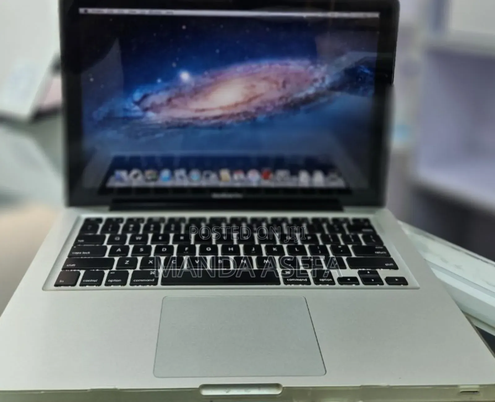 Laptop Apple MacBook Pro 2011 4GB Intel Core I7 HDD 500GB