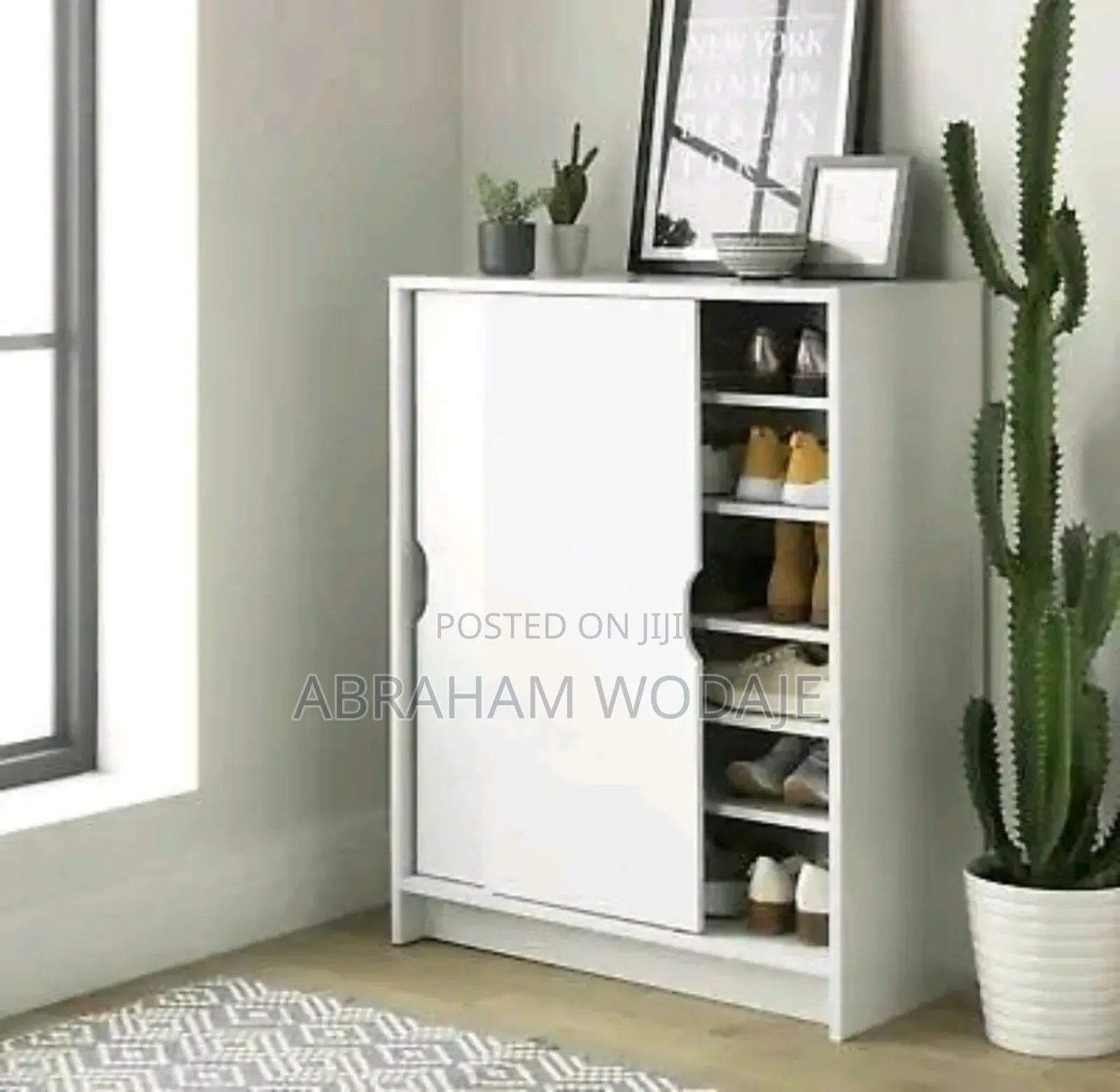 Smart Shoe Rack