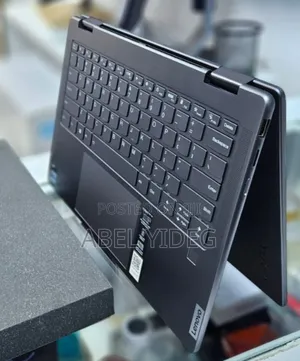 New Laptop Lenovo Yoga 7i 8GB Intel Core I5 SSD 512GB