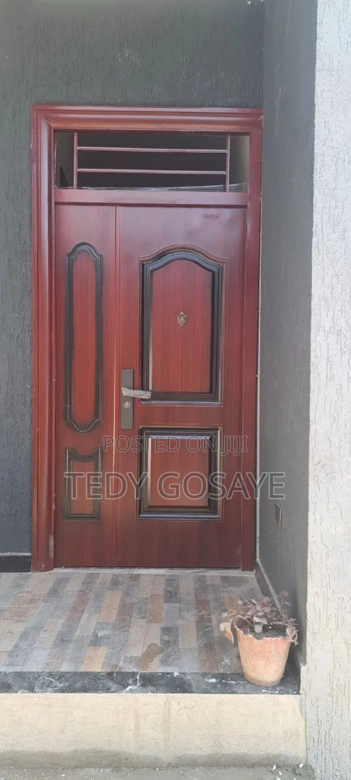 Victor Door