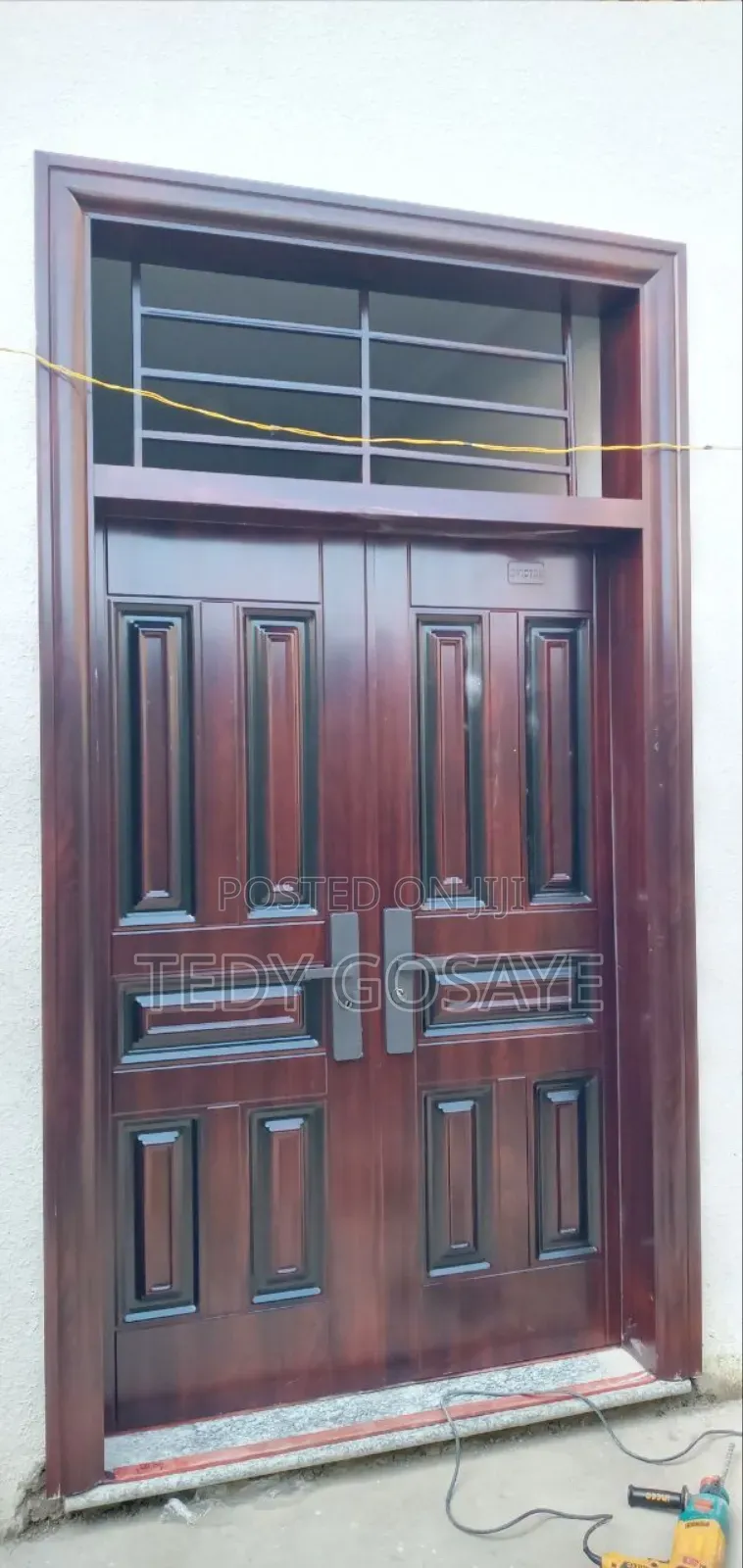Victor Door
