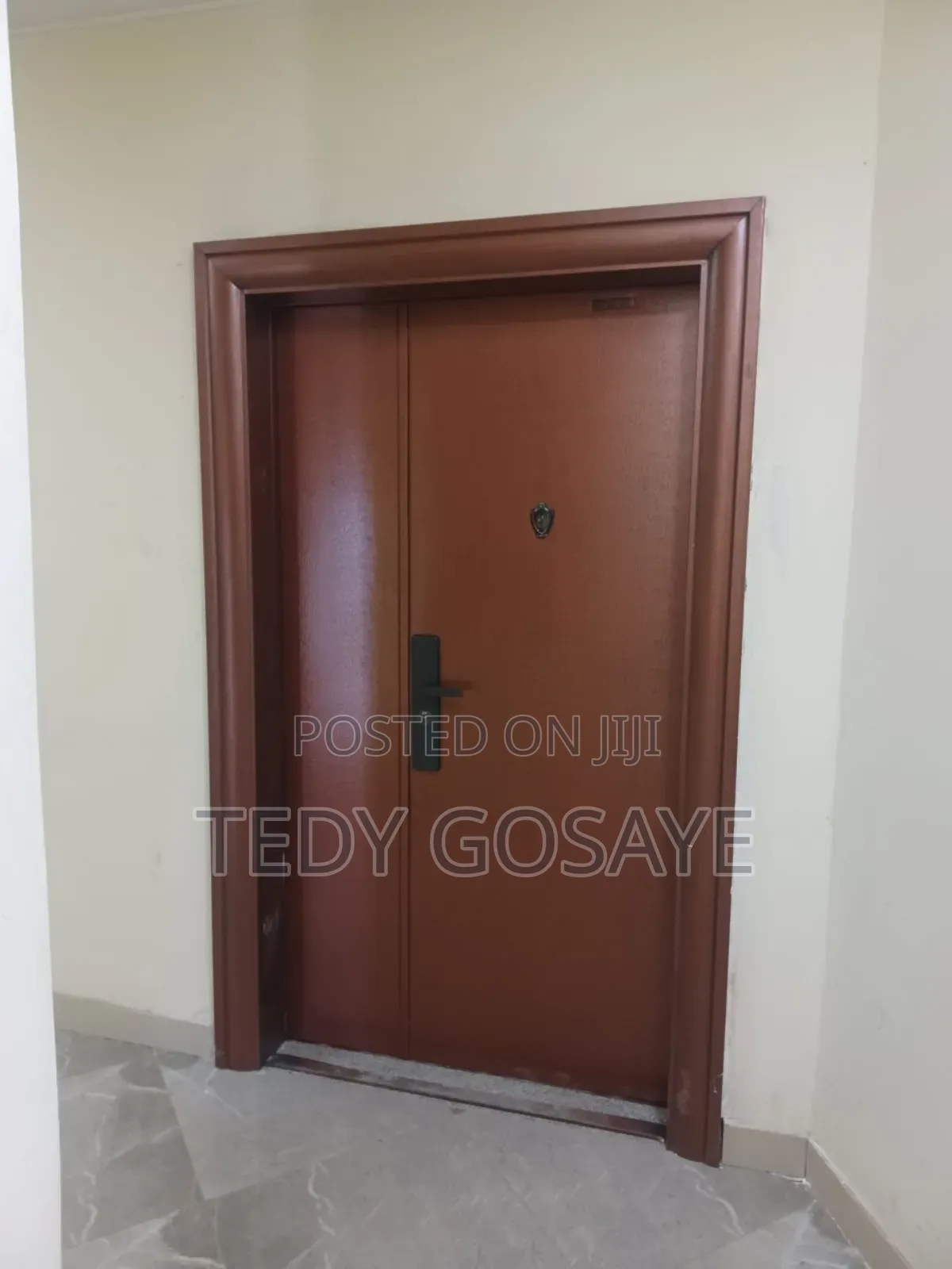 Victor Door