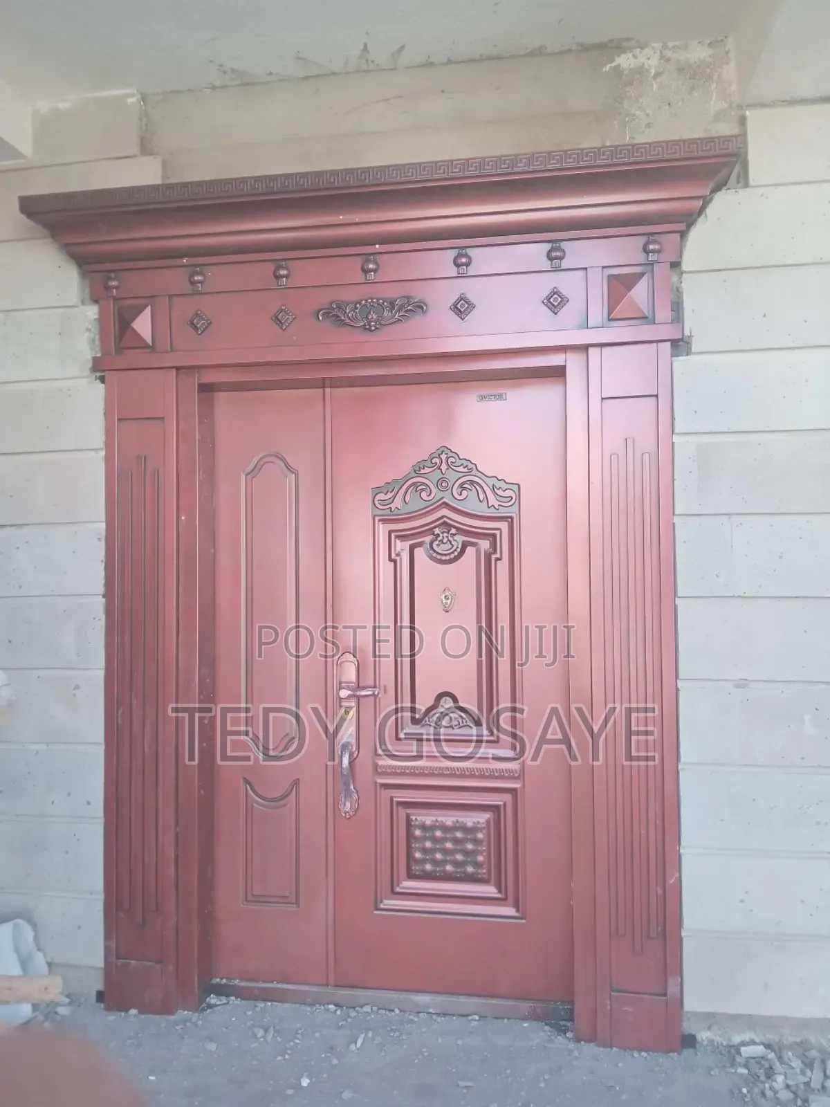 Victor Door