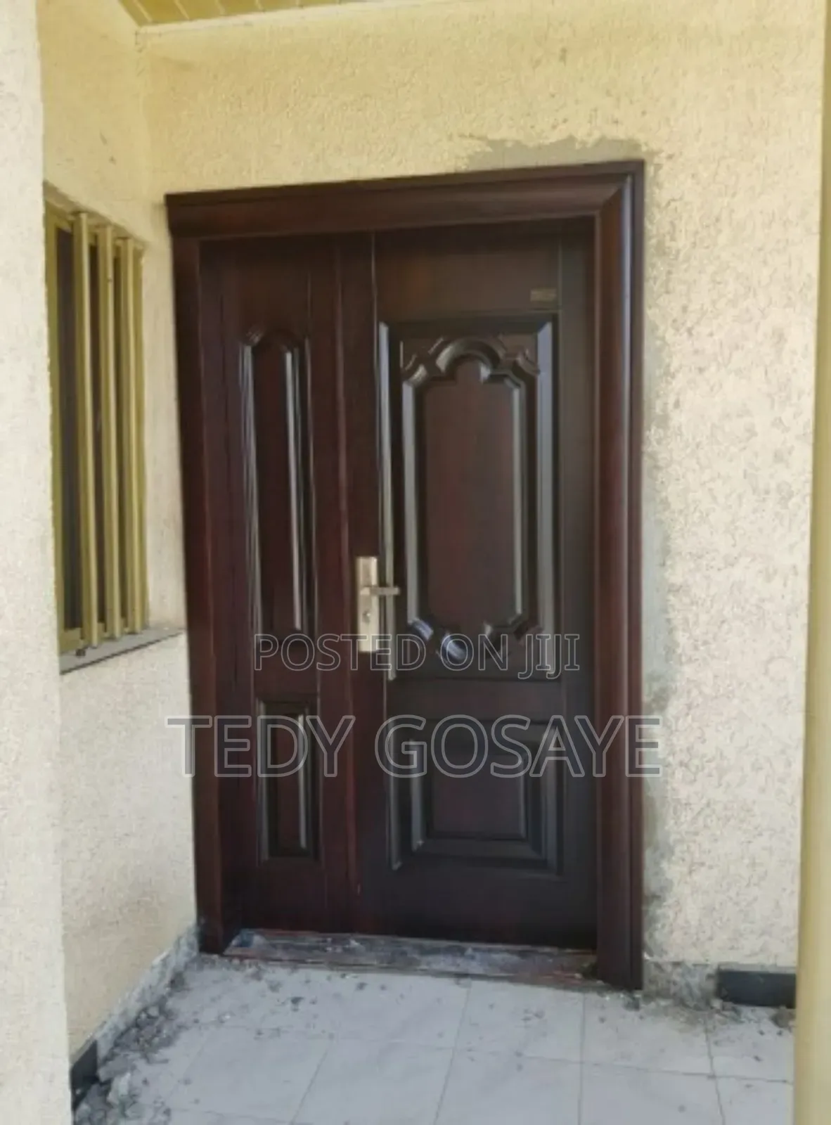 Victor Door