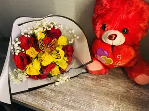 Yaho Toy and Flower  Gift