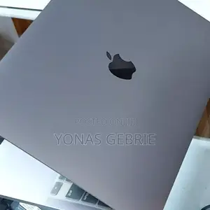 New Laptop Apple MacBook Pro 2020 8GB Apple M1 SSD 256GB