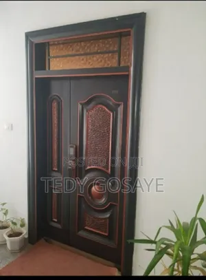 Victor Door