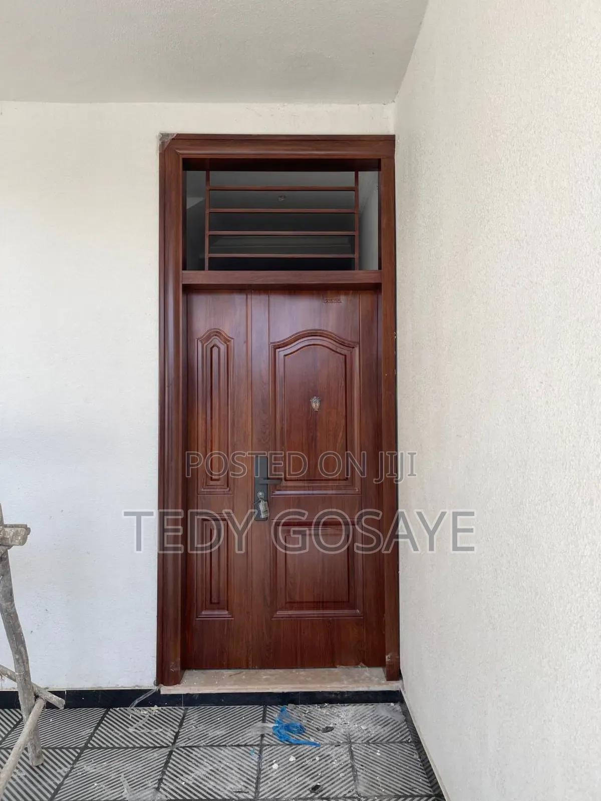 Victor Door
