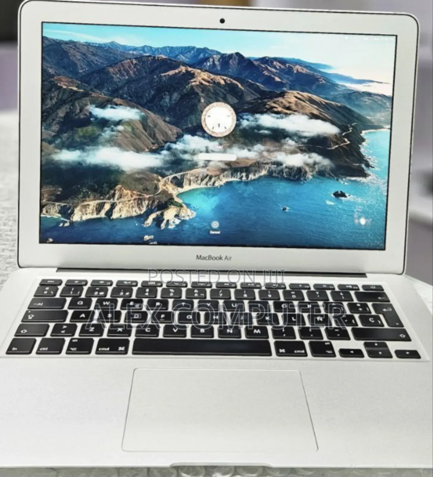 New Laptop Apple MacBook Air 2013 4GB Intel Core I5 SSD 128GB