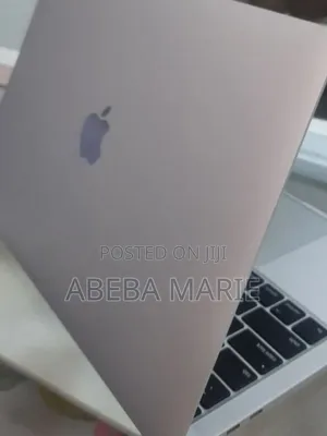 New Laptop Apple MacBook Pro 2020 16GB Intel Core I5 SSD 1T