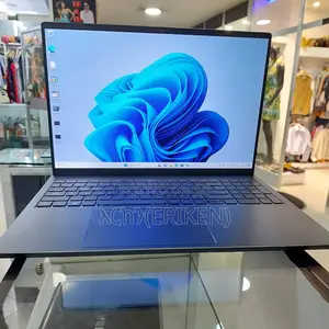 New Laptop Dell Inspiron 15 16GB Intel Core I7 SSD 1T