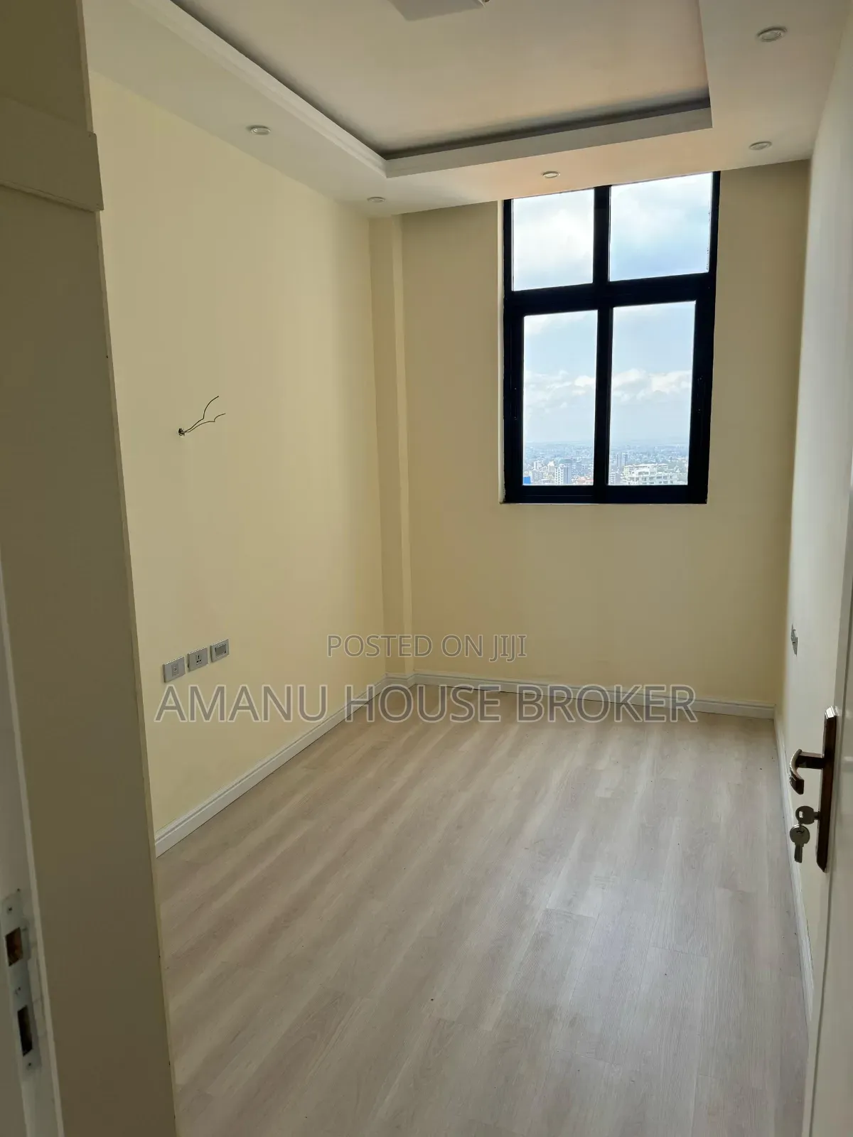 3bdrm Apartment in Addis Abeba Ethiopia, Kirkos for sale