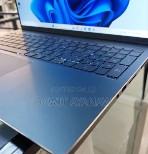New Laptop Dell Inspiron 15 16GB Intel Core I7 SSD 512GB