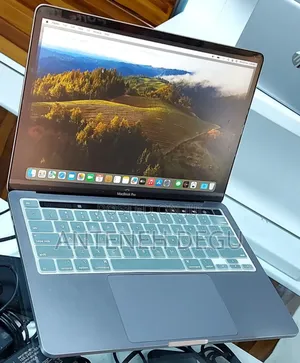 New Laptop Apple MacBook Pro M1 8GB Apple M1 SSD 256GB