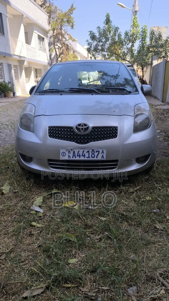 Toyota Yaris 2007 Silver