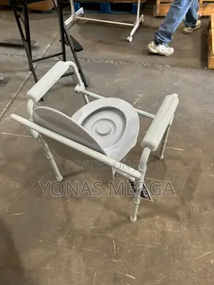 Toilet Up to 150kg Chair፩个toilet Chair1+1commode Chair9`9ፖፖ