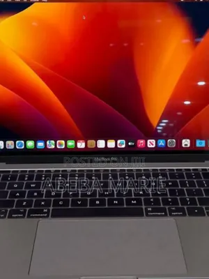 New Laptop Apple MacBook Pro 2017 8GB Intel Core I5 SSD 512GB