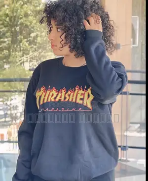 Cozy Up In Style – Shop Our Best Sweatshirt Collection Now!