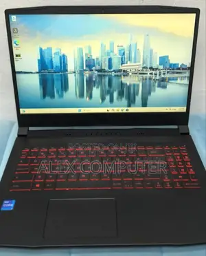 New Laptop MSI GF63 16GB Intel Core I7 SSD 1T