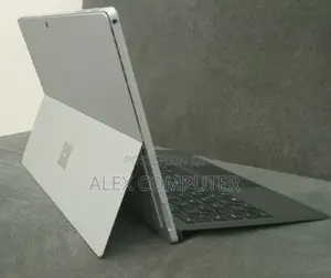 New Laptop Microsoft Surface Pro 7 8GB Intel Core I5 SSD 256GB