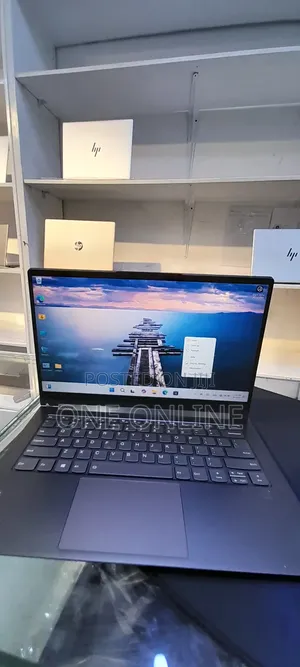 New Laptop Lenovo Yoga 7i 16GB Intel Core I7 SSD 1T