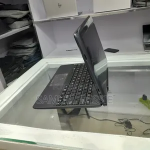 Laptop Asus 2GB Intel Atom SSD 60GB