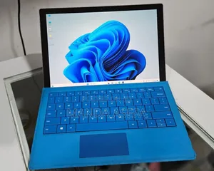 New Laptop Microsoft Surface Pro 7 8GB Intel Core I5 SSD 128GB