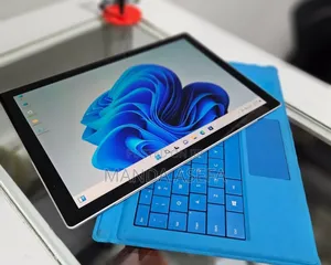 New Laptop Microsoft Surface Pro 7 8GB Intel Core I5 SSD 128GB