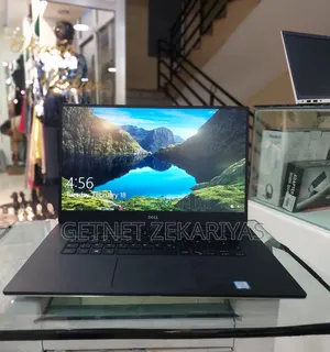 New Laptop Dell Precision 15 3520 16GB Intel Core i5 SSD 512GB