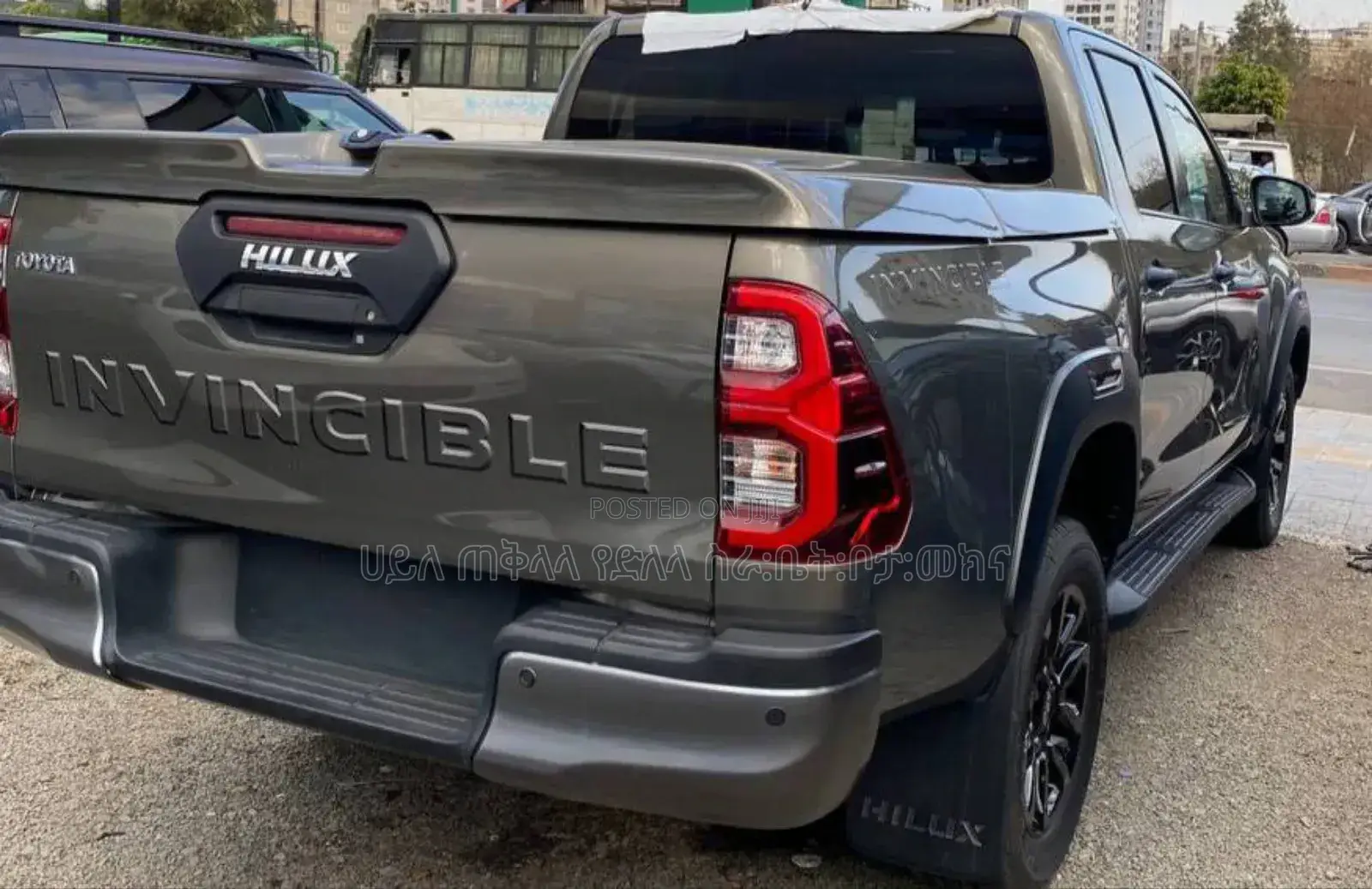 New Toyota Hilux 2023 Green