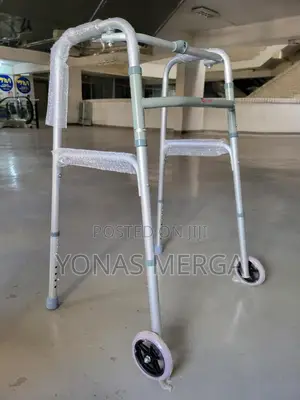 Height Adjustable Legs:Walker፯ů Walker£≤≥Walker