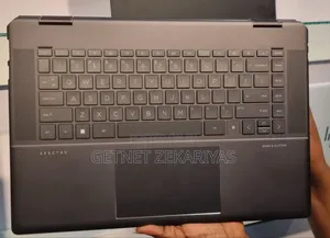 New Laptop HP Spectra 13 16GB Intel Core I7 SSD 1T