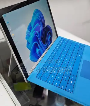 New Laptop Microsoft Surface Pro 7 8GB Intel Core I5 SSD 128GB