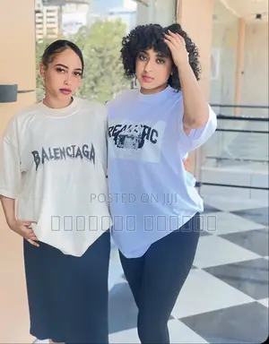 Effortless Style: Baggy Tees for Every Mood