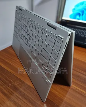 New Laptop HP Envy X360 8GB Intel Core I7 SSD 512GB
