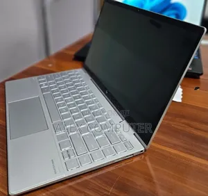 New Laptop HP Envy 14 8GB Intel Core I7 SSD 512GB