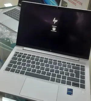 New Laptop HP EliteBook 840 10 16GB Intel Core I5 SSD 512GB